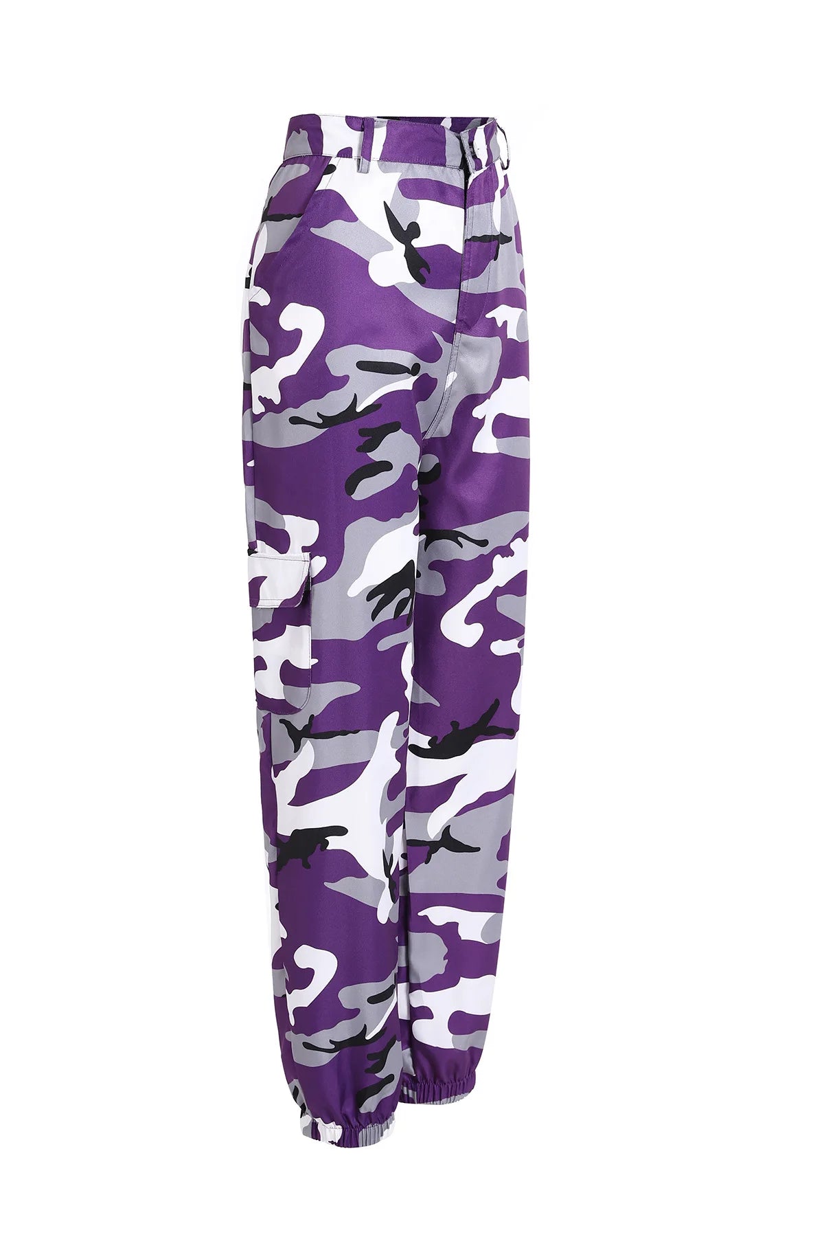 Women’s Camo Cargo Pants